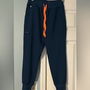Figs scrub pants small never worn!